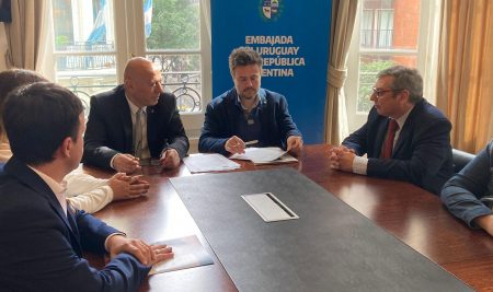 UCLAEH firmó un acuerdo con la Universidad Del Este de Argentina